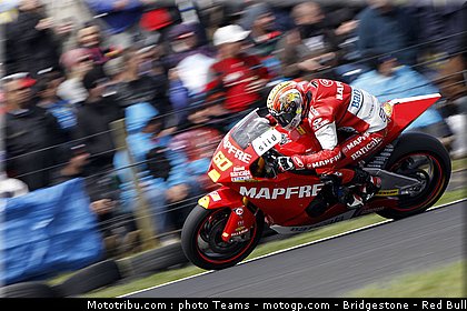 moto2_simon_09_australie_2010.jpg