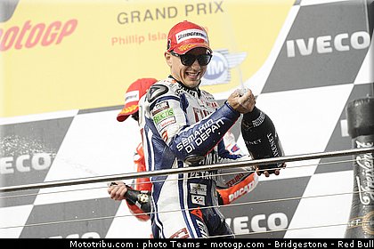 motogp_lorenzo_07_australie_2010.jpg