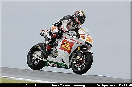 motogp_melandri_15_australie_2010.jpg