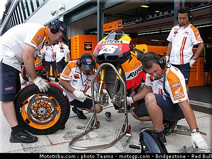 motogp_pedrosa_08_australie_2010.JPG