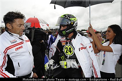 motogp_pitbabe_13_australie_2010.jpg