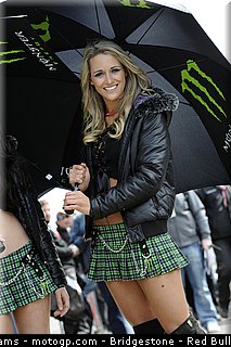 motogp_pitbabe_26_australie_2010.jpg