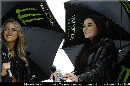 motogp_pitbabe_27_australie_2010.jpg