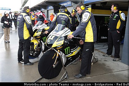 motogp_spies_19_australie_2010.jpg