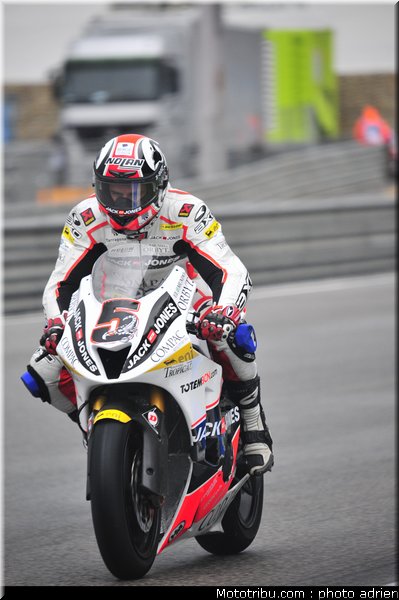 moto2_olive_1