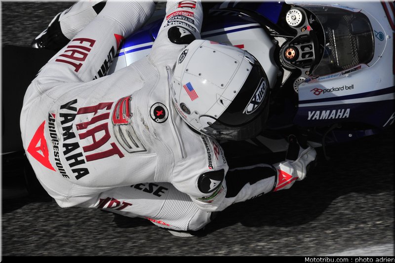 motogp_lorenzo_08