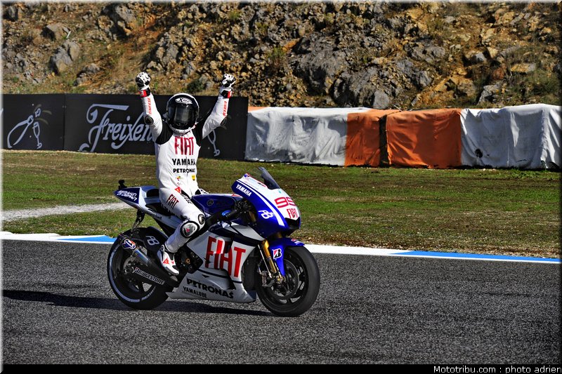 motogp_lorenzo_11