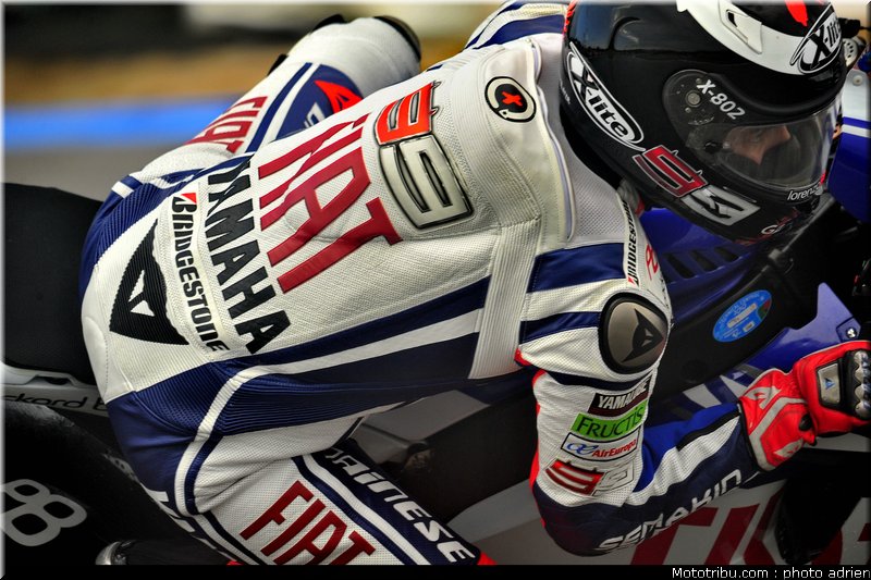motogp_lorenzo_18