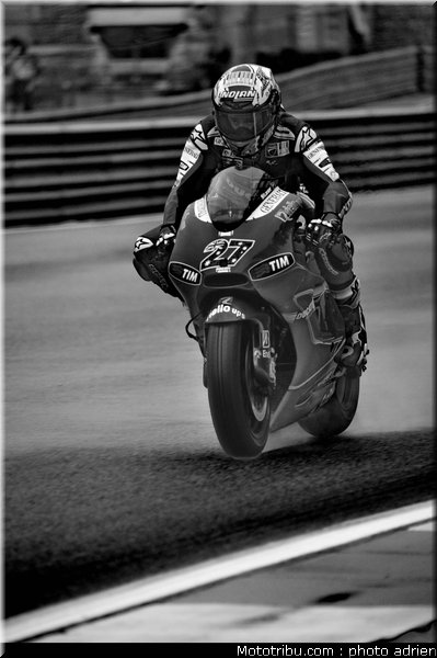 motogp_stoner_12