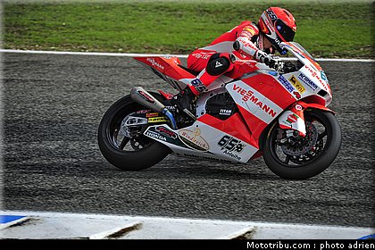 moto2_bradl_2.JPG