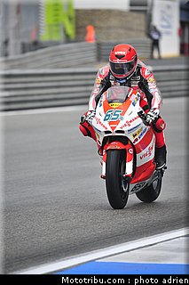 moto2_bradl_6.JPG