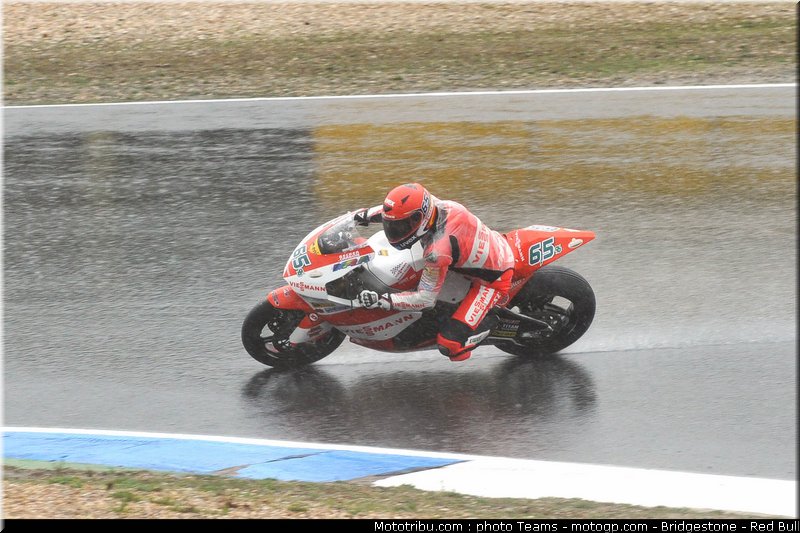 moto2_bradl_08