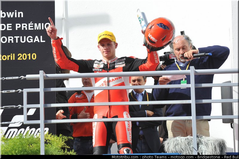 moto2_bradl_10