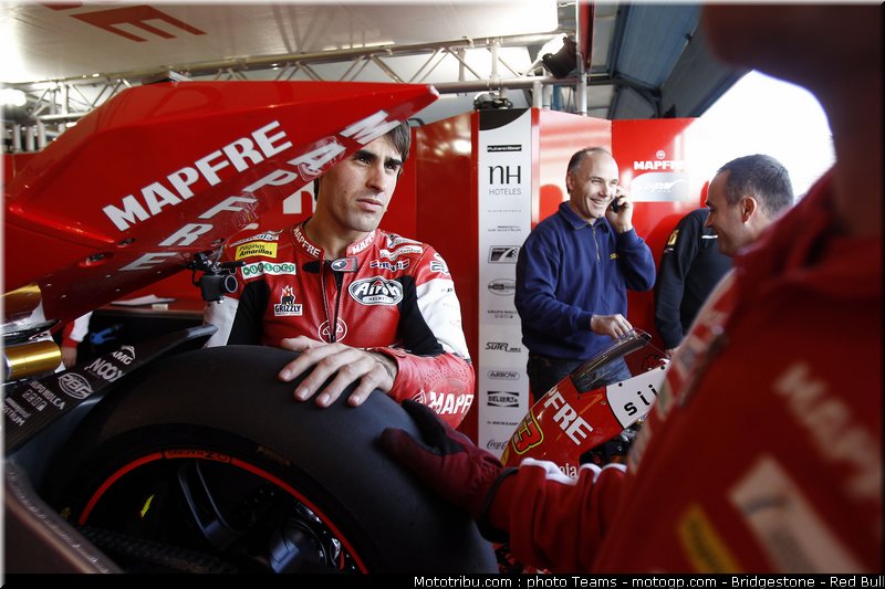 moto2_simon_02