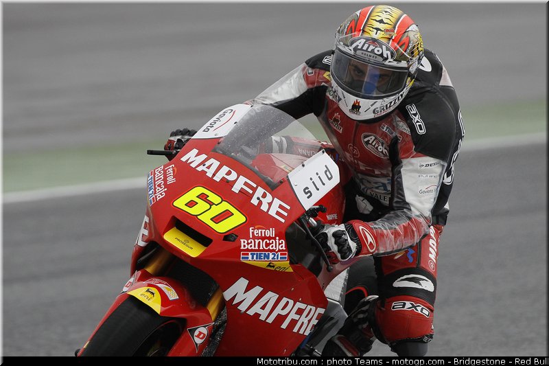moto2_simon_09