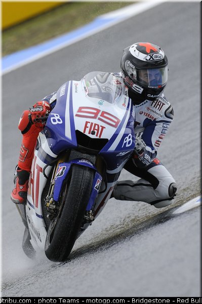 motogp_lorenzo_04