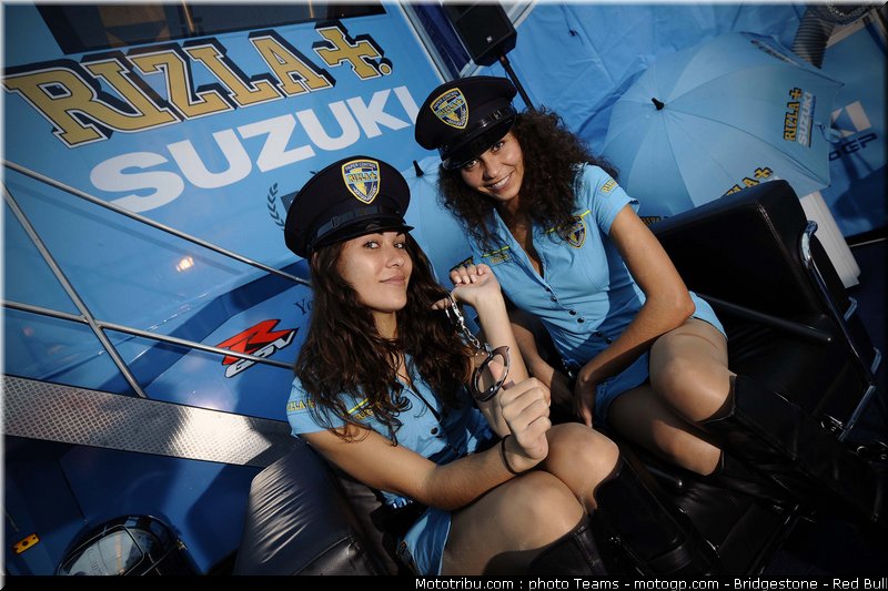 motogp_pitbabe_09