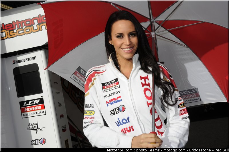 motogp_pitbabe_15