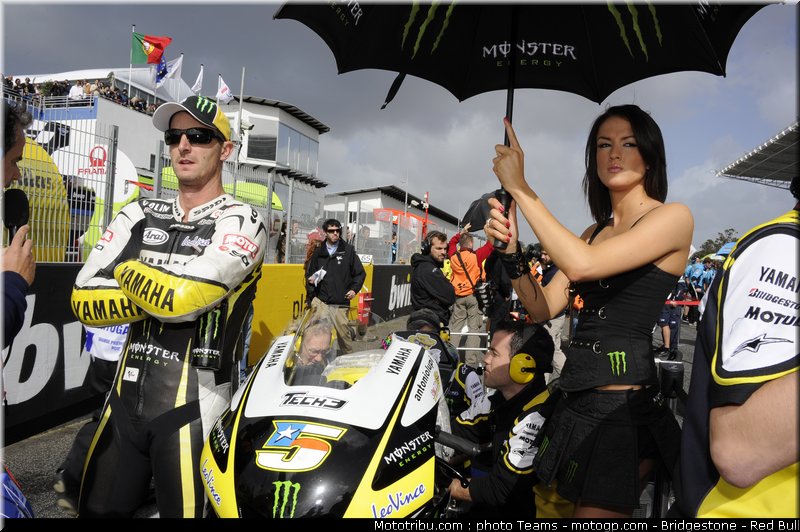 motogp_pitbabe_24