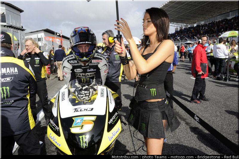 motogp_pitbabe_25