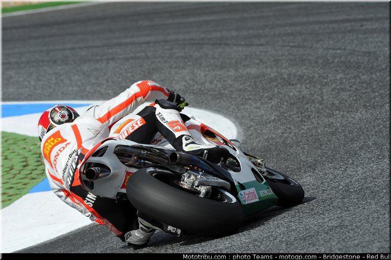 motogp_simoncelli_09