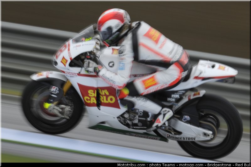 motogp_simoncelli_15
