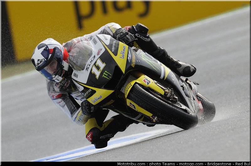 motogp_spies_02