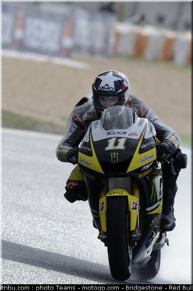 motogp_spies_04