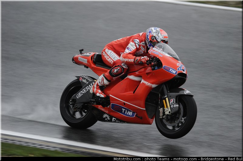 motogp_stoner_11