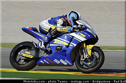 moto2_derosa_11.jpg