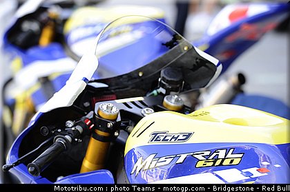 moto2_derosa_18.jpg