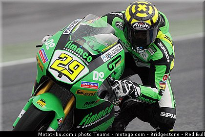 moto2_iannone_2.jpg