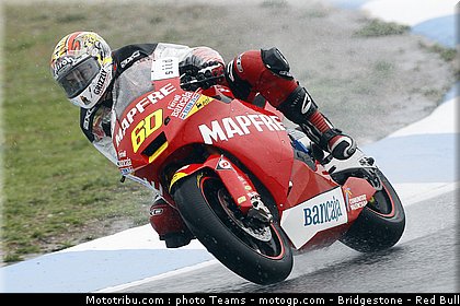 moto2_simon_05.jpg