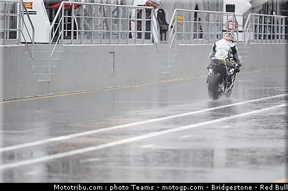 motogp_aoyama_2.jpg