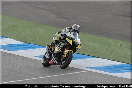 motogp_edwards_18.jpg