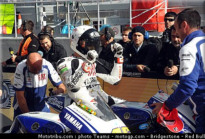 motogp_lorenzo_18.jpg