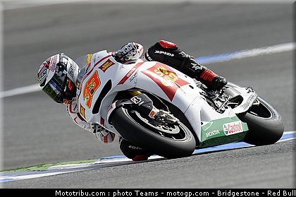 motogp_melandri_26.jpg
