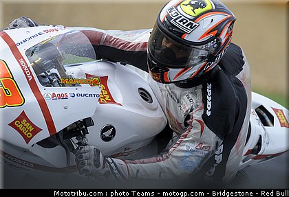 motogp_melandri_32.jpg