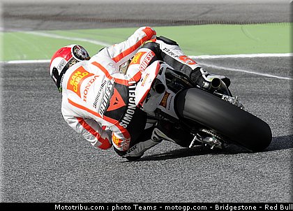 motogp_simoncelli_06.jpg