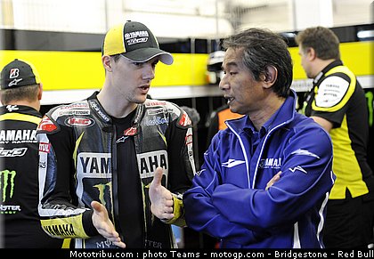 motogp_spies_03.jpg