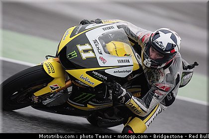 motogp_spies_15.jpg