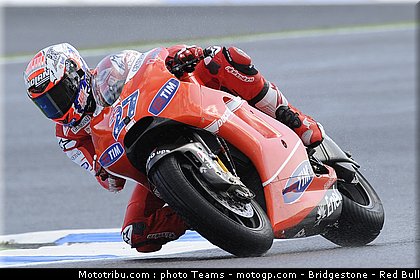 motogp_stoner_08.jpg