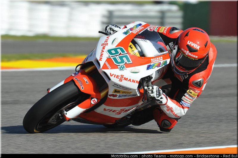moto2_bradl_03
