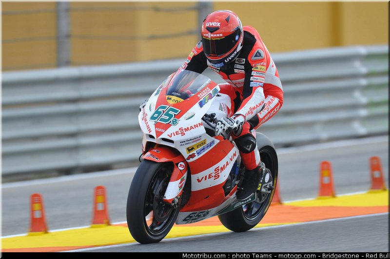 moto2_bradl_06