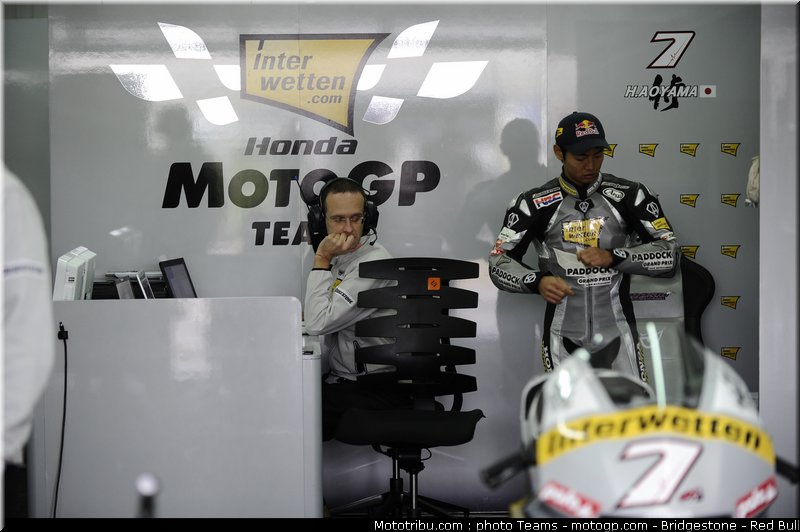 motogp_aoyama_1