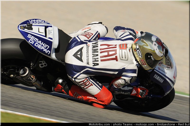 motogp_lorenzo_01