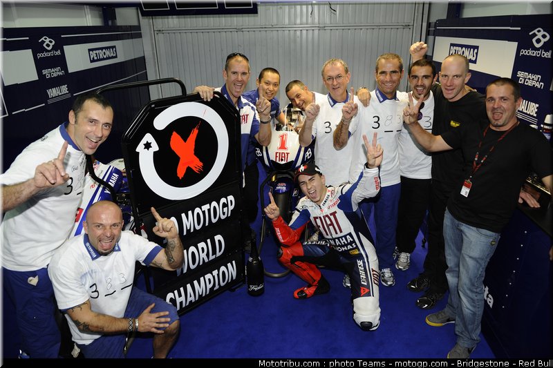 motogp_lorenzo_08