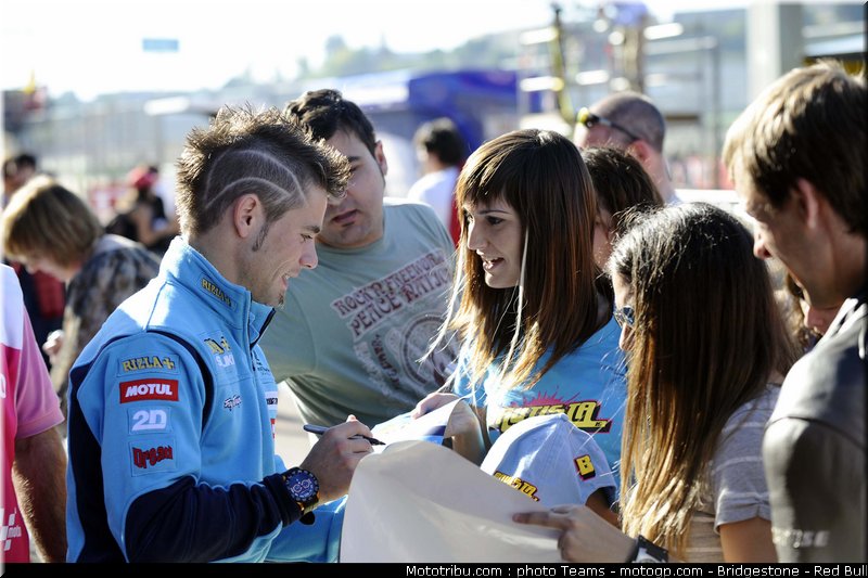 motogp_pitbabe_002
