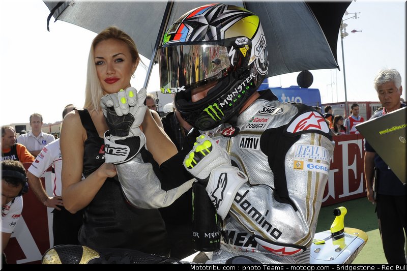 motogp_pitbabe_012
