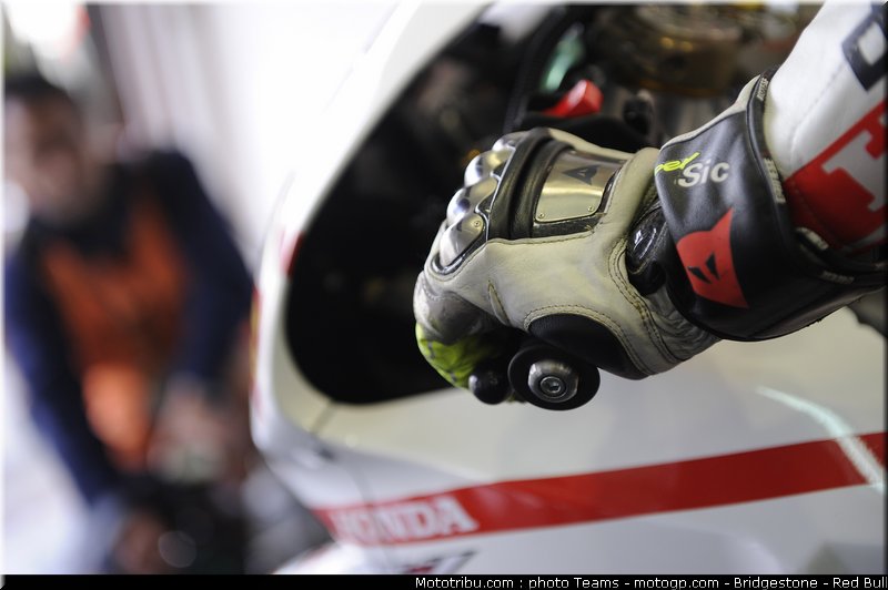 motogp_simoncelli_03